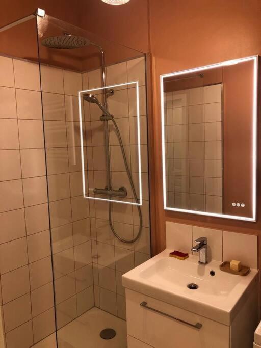Appartement Vieux-Port/ 2 Min Du Metro Estrangin 마르세유 외부 사진